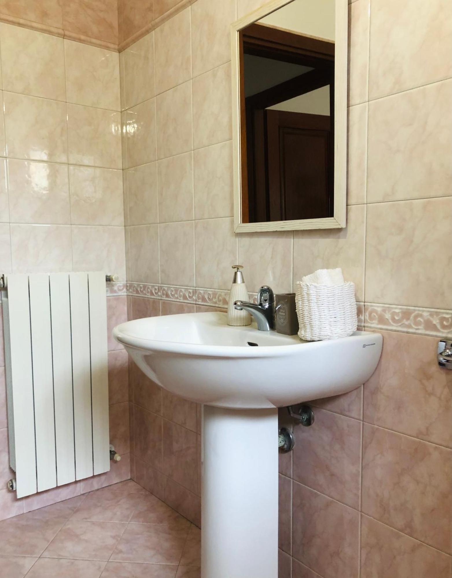 Casa Tirso Apartman Oristano Kültér fotó