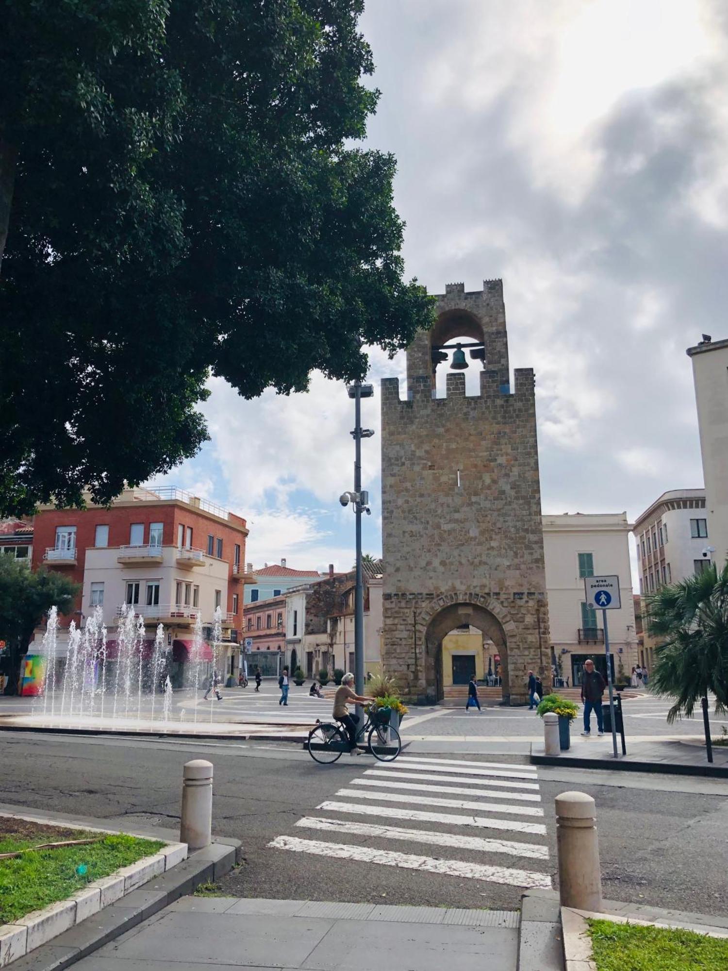 Casa Tirso Apartman Oristano Kültér fotó